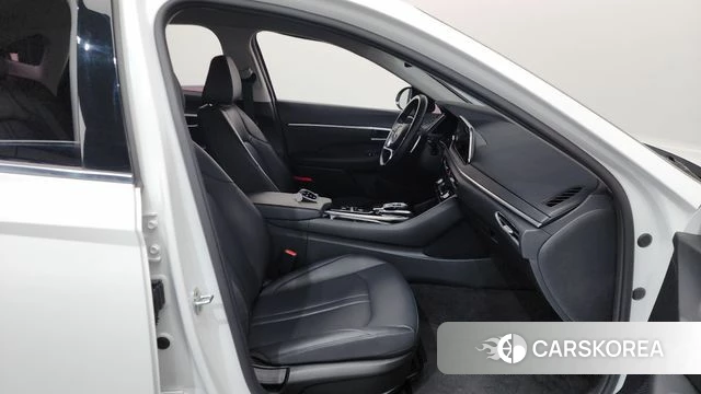 Hyundai Sonata (DN8) 2020 Белый из Кореи, фото 2