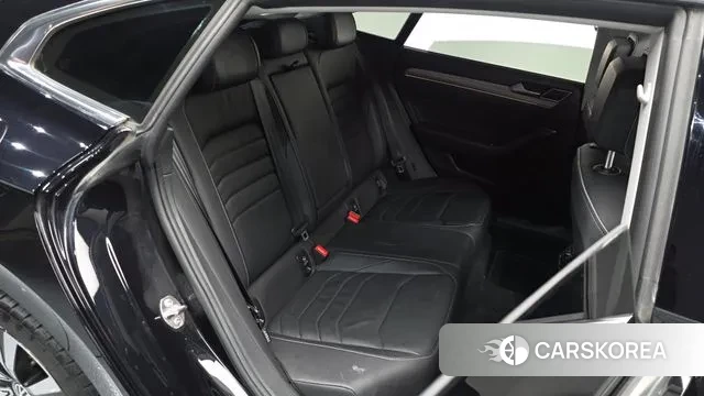 Volkswagen Arteon 2019 Черный из Кореи, фото 2