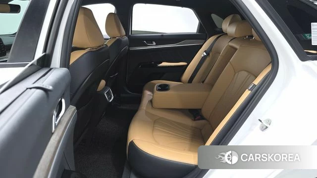 Kia K5 3rd generation 2021 Белый из Кореи, фото 2