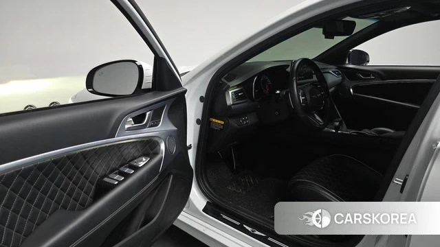 Genesis G70 2019 Белый из Кореи, фото 2