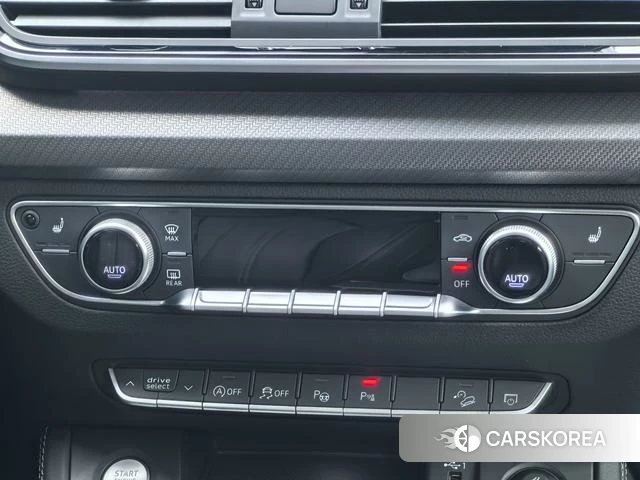 Audi Q5L 2022 Белый из Китая, фото 2