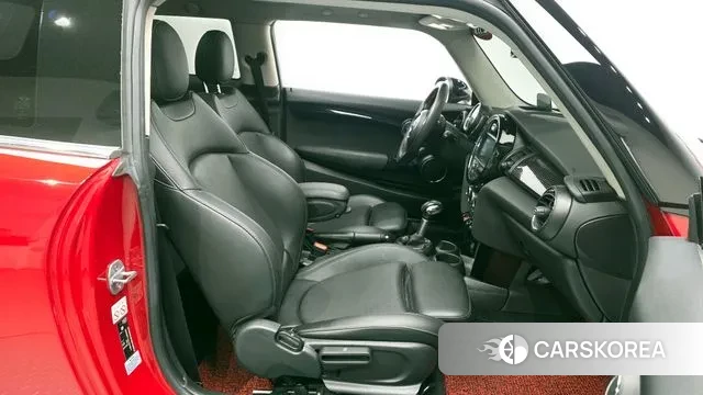 Mini Cooper S 2018 Красный из Кореи, фото 2