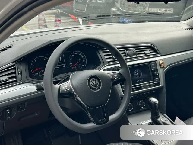 Volkswagen Lingdu 2019 Белый из Китая, фото 2