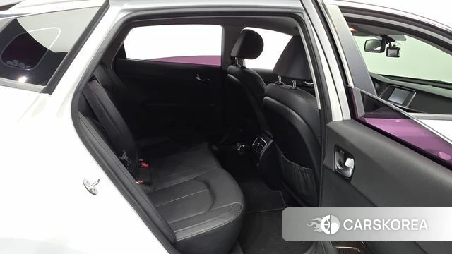 Kia K5 second generation 2018 Белый из Кореи, фото 2