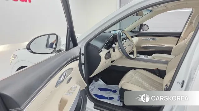 Genesis GV70 2021 Белый из Кореи, фото 2