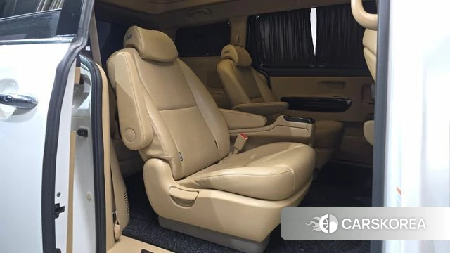 Kia The New Carnival 2018 Белый из Кореи, фото 2
