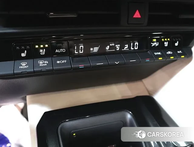 Toyota Crown Crossover 2023 Серый из Кореи, фото 2