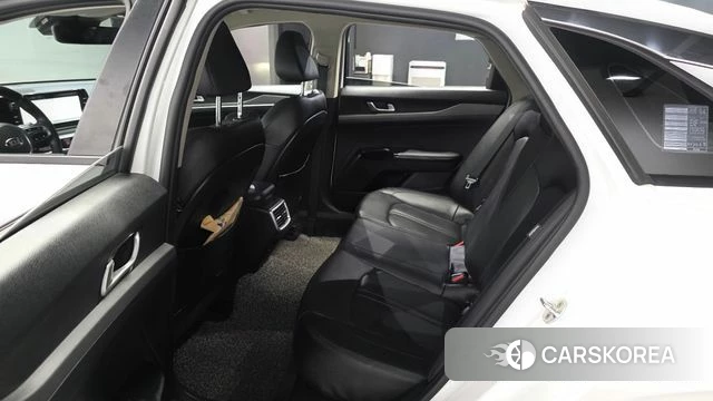 Kia K5 3rd generation 2021 Белый из Кореи, фото 2