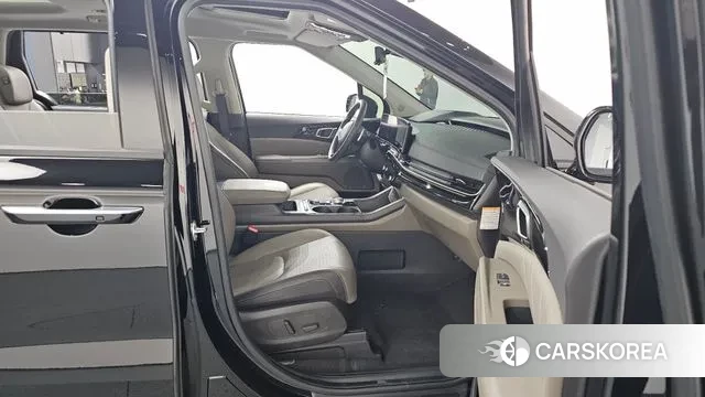 Kia The New Carnival 4th Generation 2024 Черный из Кореи, фото 2