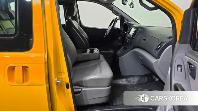 Hyundai The New Grand Starex 2018 Желтый из Кореи, фото 2