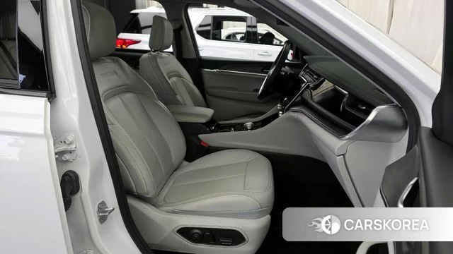 Jeep Grand Cherokee (WL) 2022 Белый из Кореи, фото 2