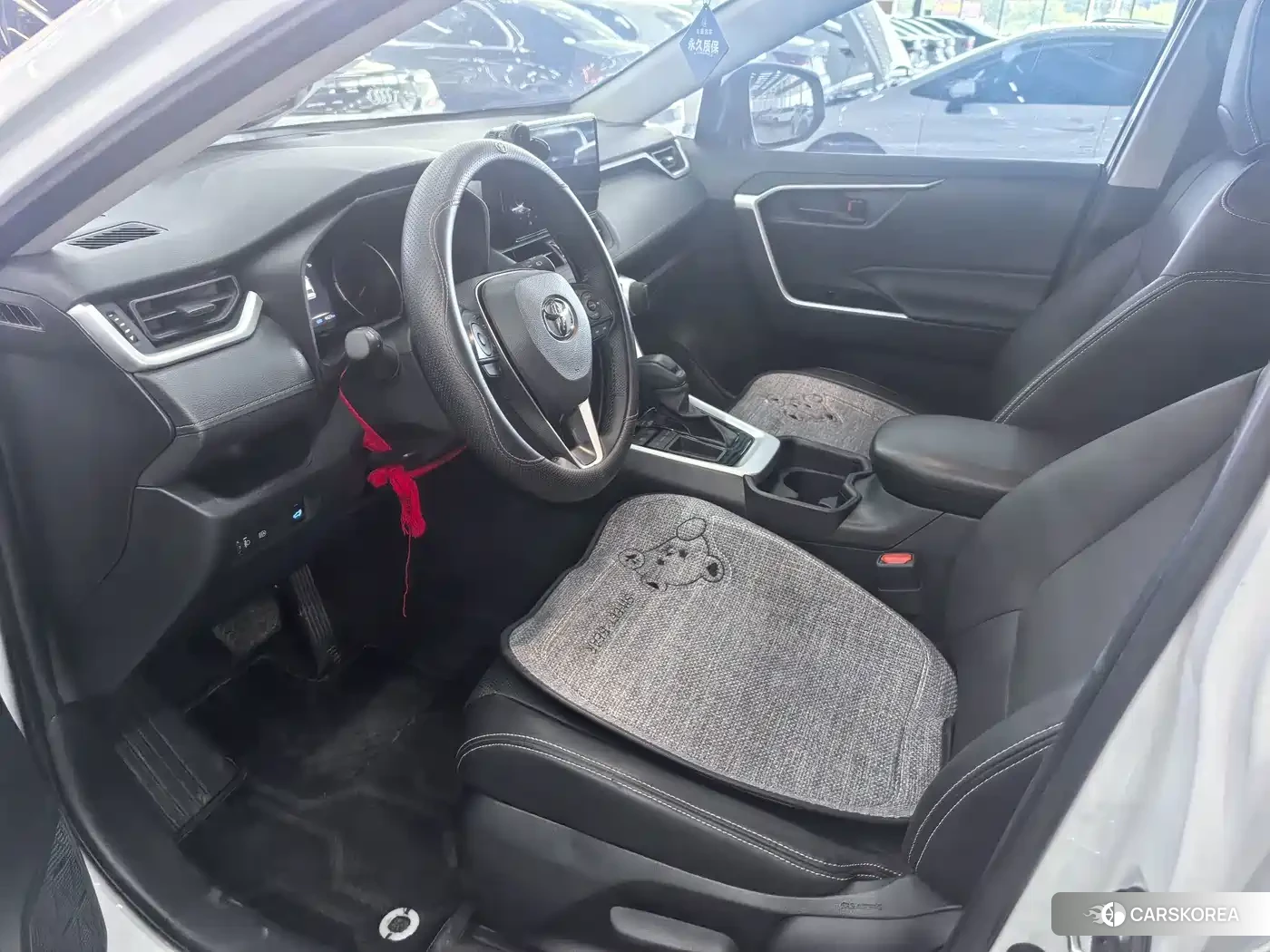 Toyota RAV4 2025 Белый из Китая, фото 2