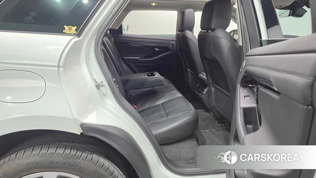 Land Rover Range Rover Evoque 2nd Generation 2022 Белый из Кореи, фото 2