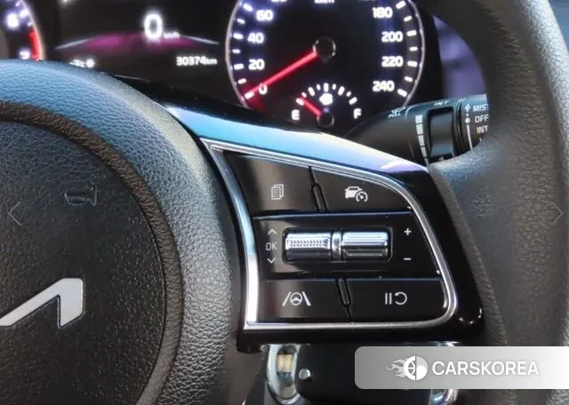 Kia The New K3 2nd generation 2021 Белый из Кореи, фото 2