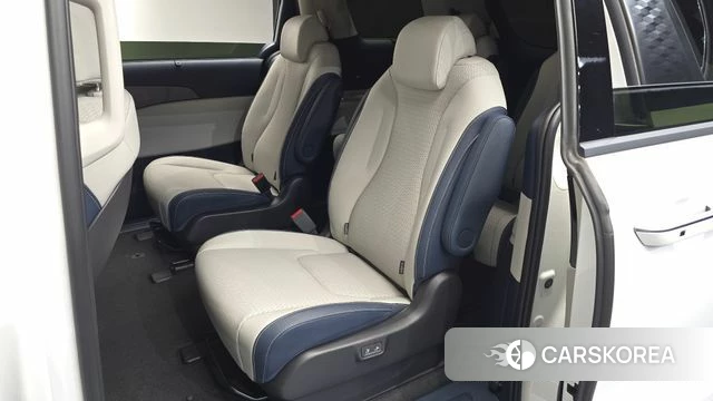 Kia The New Carnival 4th Generation 2024 Белый из Кореи, фото 2