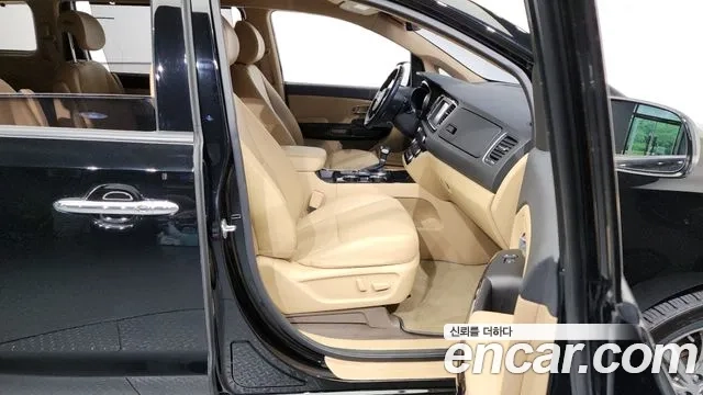 Kia The New Carnival 2020 Черный из Кореи, фото 2