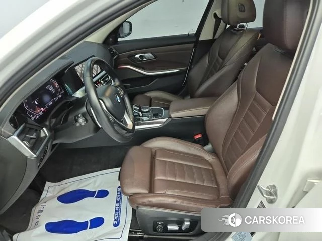 BMW 3 Series (G20) 2021 Белый из Кореи, фото 2