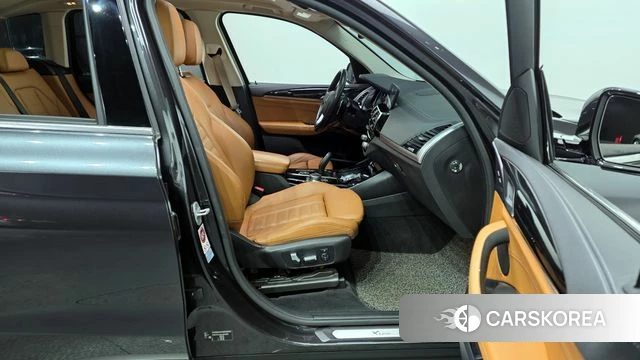 BMW X3 (G01) 2018 Серый из Кореи, фото 2