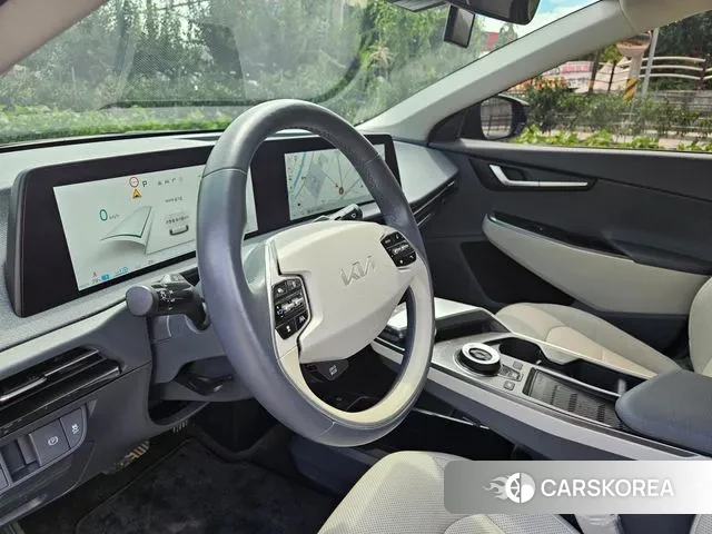 Kia EV6 2022 Черный из Кореи, фото 2