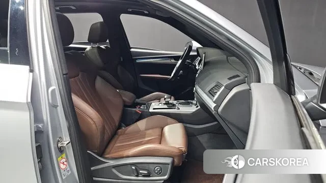 Audi Q5 (FY) 2020 Серебряный из Кореи, фото 2