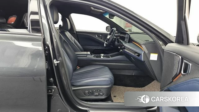 Kia The New K8 Hybrid 2024 Серый из Кореи, фото 2