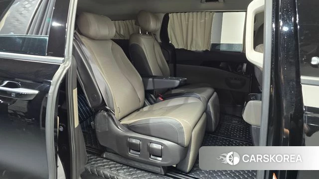 Kia The New Carnival 4th Generation 2024 Черный из Кореи, фото 2