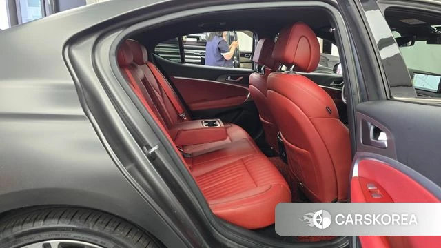 Genesis The New G70 2023 Серый из Кореи, фото 2