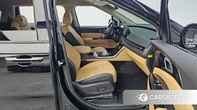 Kia Carnival 4th generation 2023 Черный из Кореи, фото 2