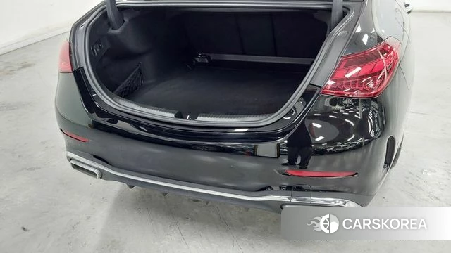 Mercedes-Benz C-Class W206 2023 Черный из Кореи, фото 2