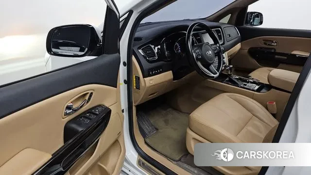 Kia The New Carnival 2018 Белый из Кореи, фото 2