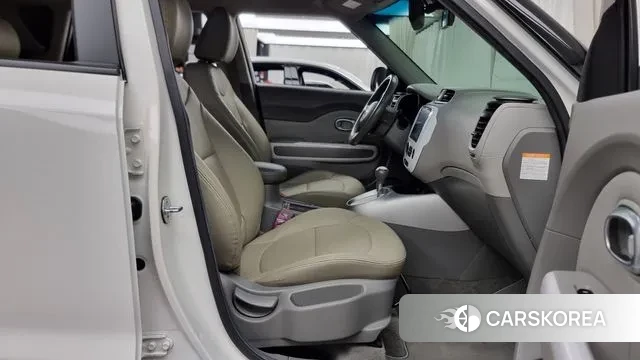 Kia Soul EV 2018 Белый из Кореи, фото 2