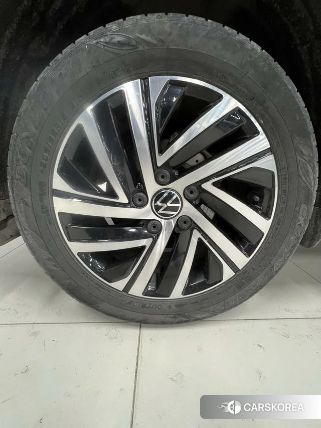 Volkswagen Lavida 2022 Белый из Китая, фото 2