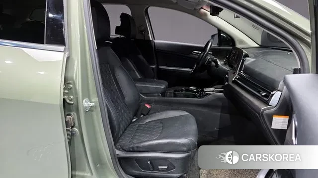 Kia Sportage 5th Generation Hybrid 2021 Светло-зеленый из Кореи, фото 2