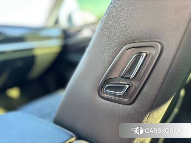 Volkswagen Passat 2023 Черный из Китая, фото 2