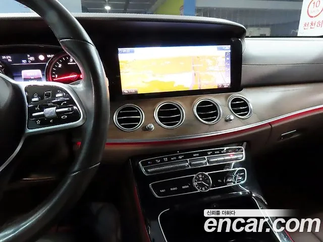 Mercedes-Benz E-Class W213 id 2880912 из Кореи 2