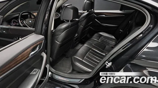 BMW 5 Series (G30) 2019 Черный из Кореи, фото 2