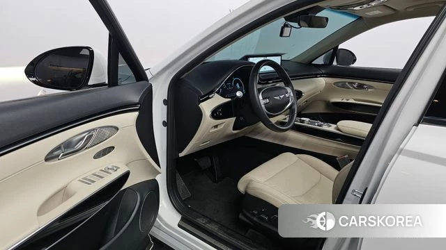Genesis GV70 2021 Белый из Кореи, фото 2