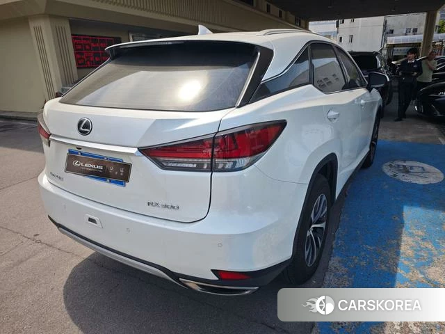 Lexus RX 2021 Белый из Китая, фото 2