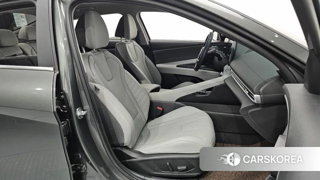 Hyundai Avante (CN7) 2022 Серый из Кореи, фото 2