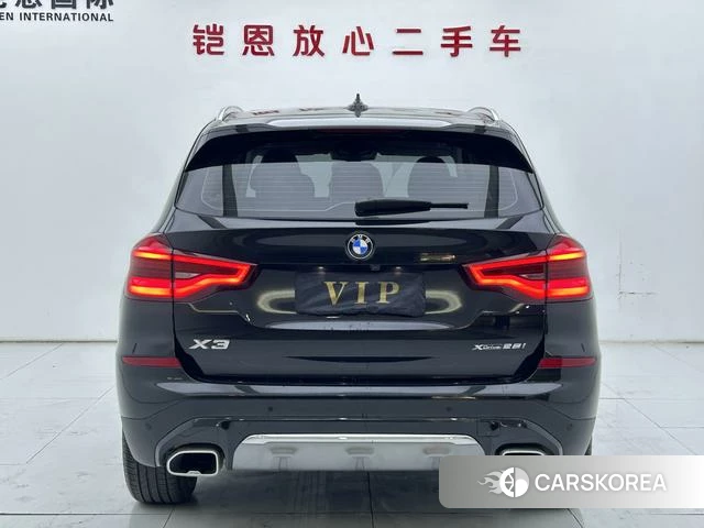 BMW X3 2021 Черный из Китая, фото 2