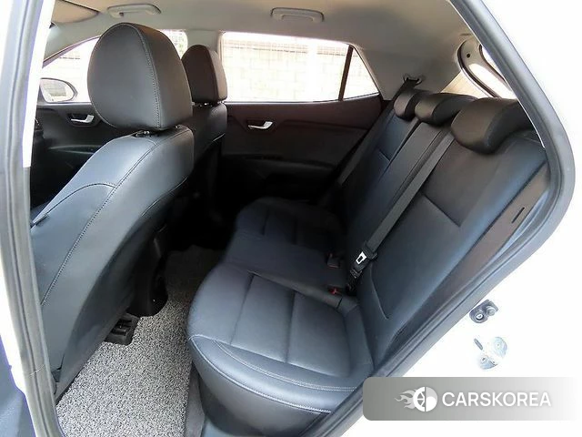Kia Stonic 2019 Белый из Кореи, фото 2