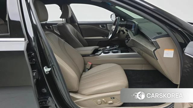 Kia K8 Hybrid 2022 Черный из Кореи, фото 2