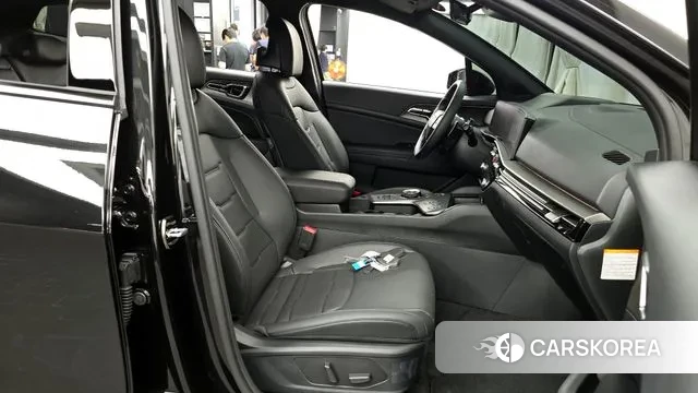 Kia The New Sportage 5th Generation Hybrid 2025 Черный из Кореи, фото 2