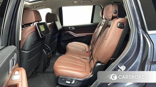 BMW X7 (G07) 2021 Серый из Кореи, фото 2