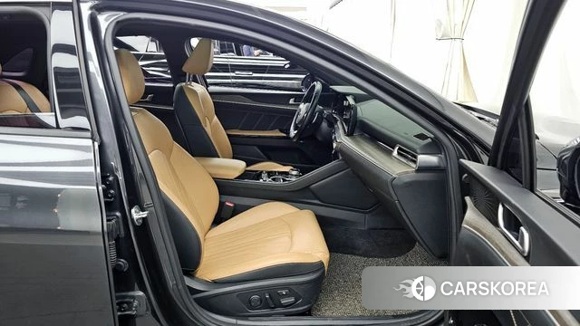 Kia K5 3rd generation 2019 Серый из Кореи, фото 2