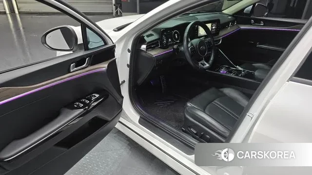 Kia K5 3rd generation 2021 Белый из Кореи, фото 2