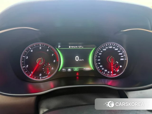 Genesis G70 2020 Черный из Кореи, фото 2
