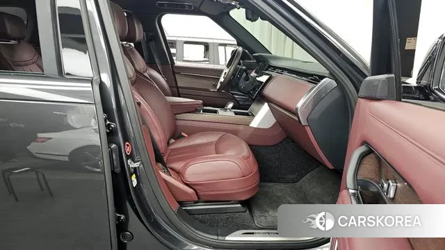 Land Rover Range Rover 5th Generation 2024 Серый из Кореи, фото 2