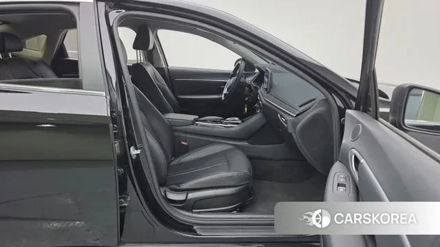 Hyundai Sonata (DN8) 2021 Черный из Кореи, фото 2