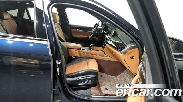 BMW X6 (G06) 2018 Черный из Кореи, фото 2